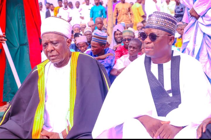HRH Alhaji Usman Abdullahi, the Ohimegye Opanda, Umaisha development area and Former Speaker Nasarawa House of Assembly, Rt. Hon Ibrahim Abdullahi Balarabe