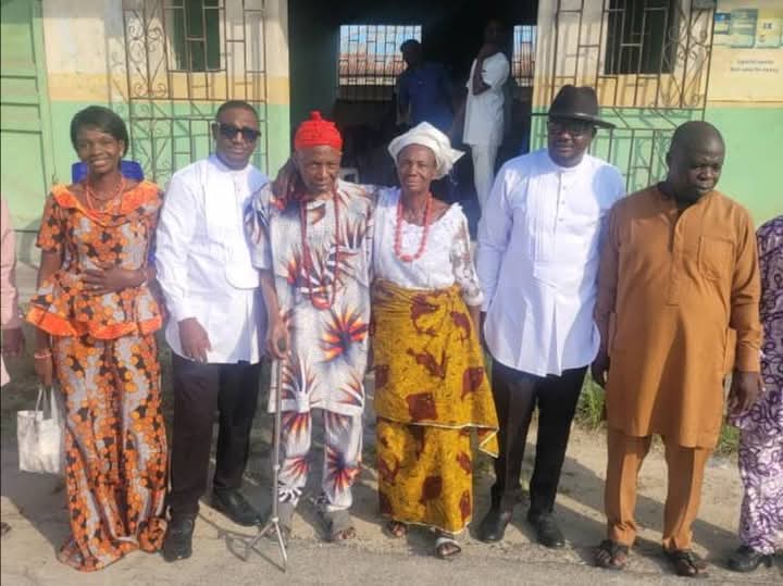 Pa Odogbor installed Odion of Odugbo community in Olomoro kingdom