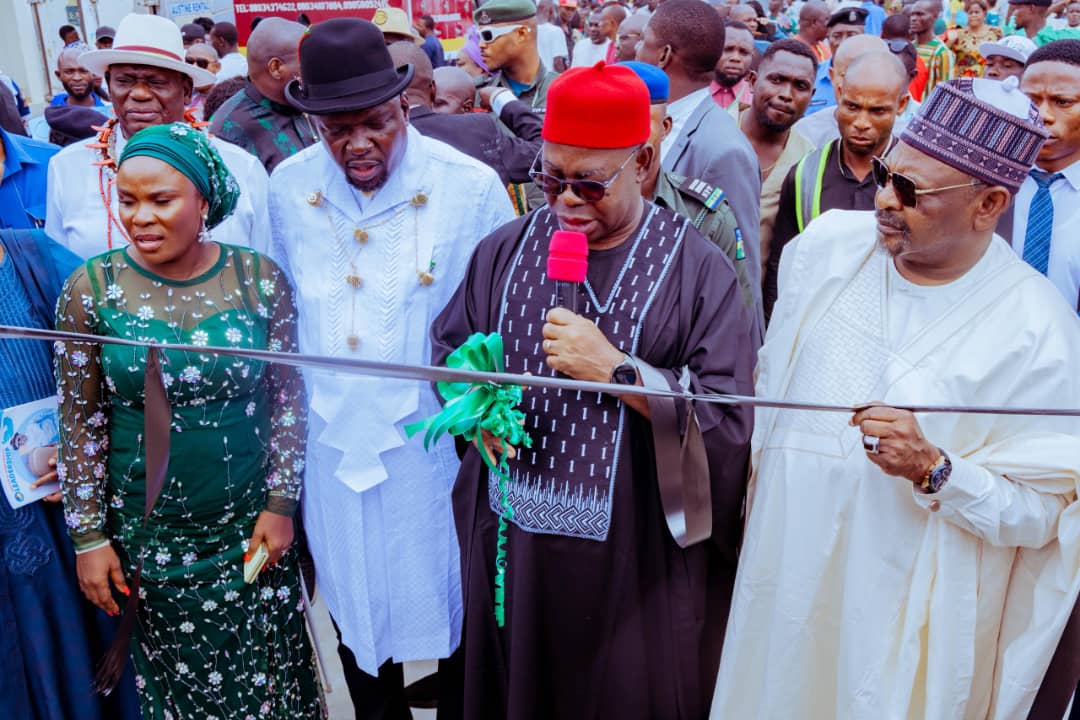 Oborevwori commissions projects in Bomadi, highlights local Govt. role in driving development