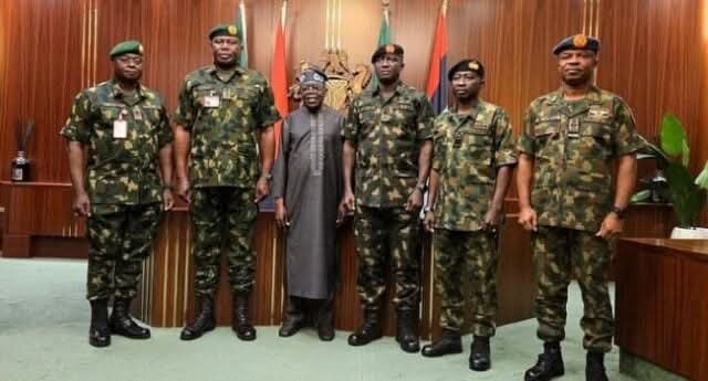Service Chiefs in a pose with President Bola Ahmed Tinubu