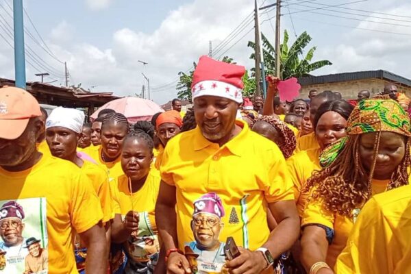 Kiagbodo Community Pledges Support for Tinubu, Oborevwori as Clark Hosts Christmas Party