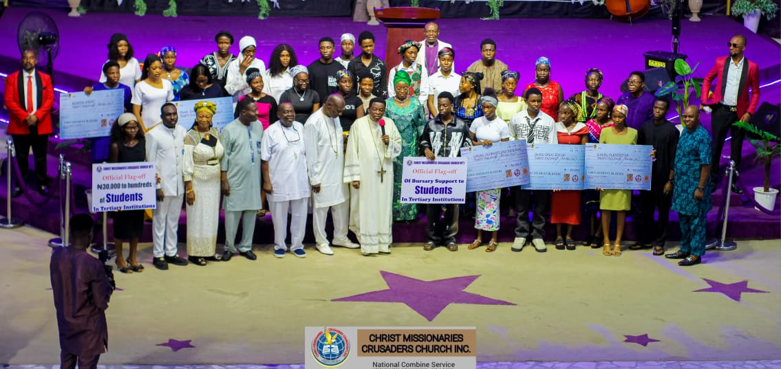 Archbishop Avwomakpa Awards Bursary to 105 Students of Christ Missionaries Crusaders Church