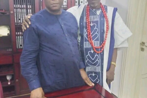 Hon. Sam Aro (L), Chief Richard Asaje (R)