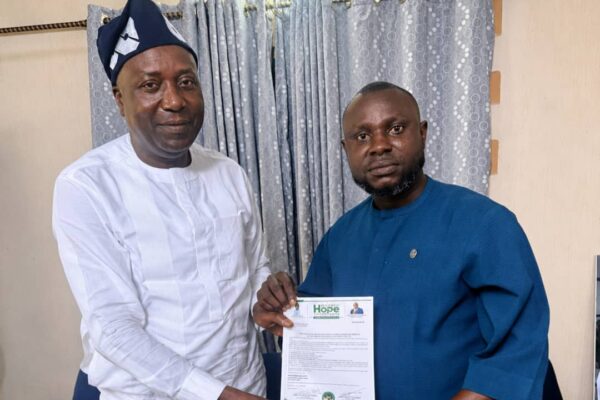 Delta State Commissioner for Higher Education Prof. Nyerhovwo Tonukari and Chief Julius Eguvwebere, leader of the Renewed Hope Ambassadors delegation