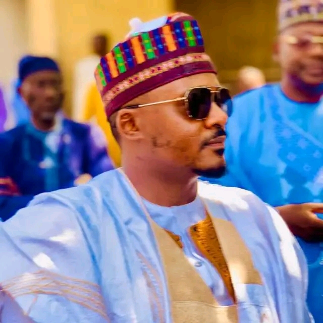 Hon. Yakubu Dalhatu Araf addressing supporters after declaring his bid for the House of Representatives to represent Awe, Doma and Keana Federal Constituency.