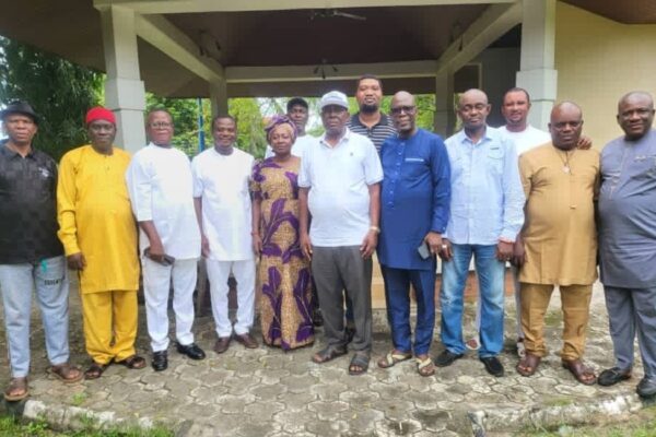 Delta Mandate members during the inauguration of the Ukwuani chapter in Umukwata, Delta State.