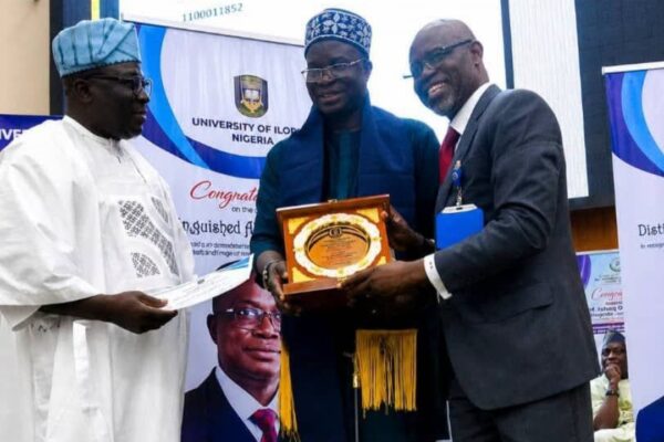 DOU VC Aghalino Bags UNILORIN Distinguished Alumnus Award