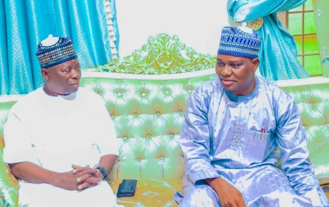 Former Speaker of Nasarawa State House of Assembly, Rt. Hon. Ibrahim Balarabe Abdullahi and incumbent Speaker, Rt. Hon. Danladi Jatau
