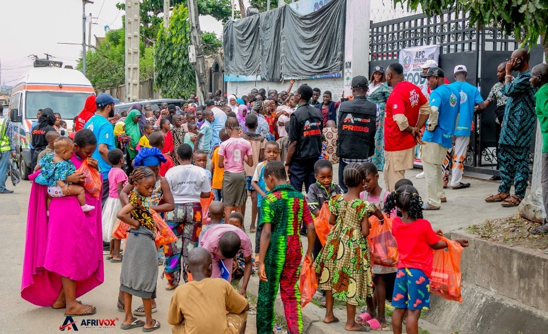 APCYN-WA DG Olatunde Igbasan sustains food outreach programme supporting less privileged Nigerians and members of the public.